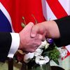Společná večeře Kim Čong-una a Donalda Trumpa v Hanoji.