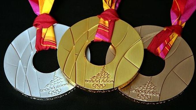 Medaile pro zimní olympiádu v Turíně.