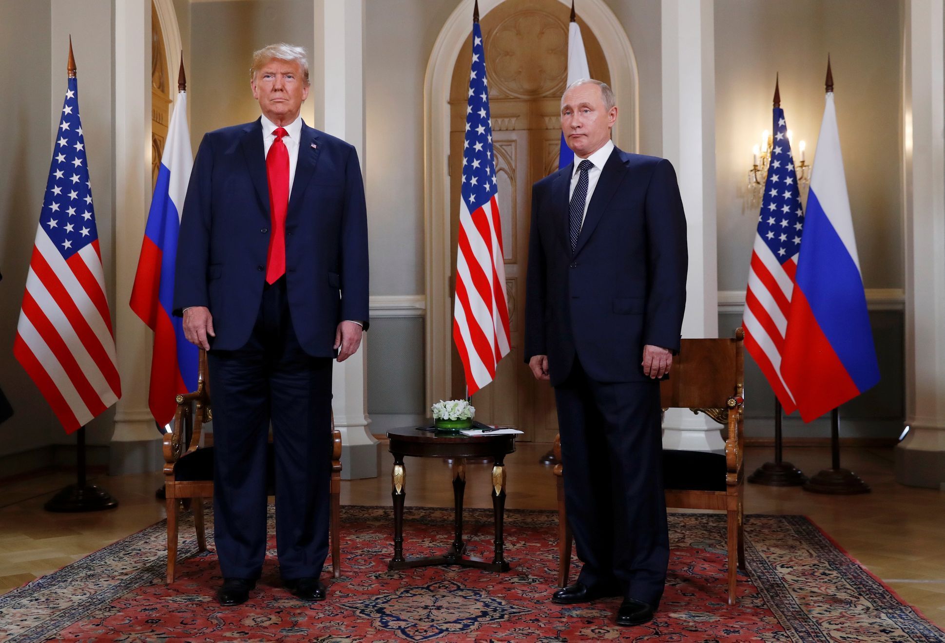Donald Trump a Vladimir Putin na summitu v Helsinkách.