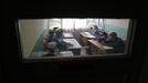 Blind students attend a lesson at Kabul Blind School September 4, 2012. The Kabul Blind School was established in 1977 and has more than 187 students. It is the only school for the blind in Afghanistan. Picture taken on September 4, 2012. REUTERS/Omar Sobhani (AFGHANISTAN - Tags: SOCIETY EDUCATION HEALTH) Published: Zář. 6, 2012, 7:49 dop.