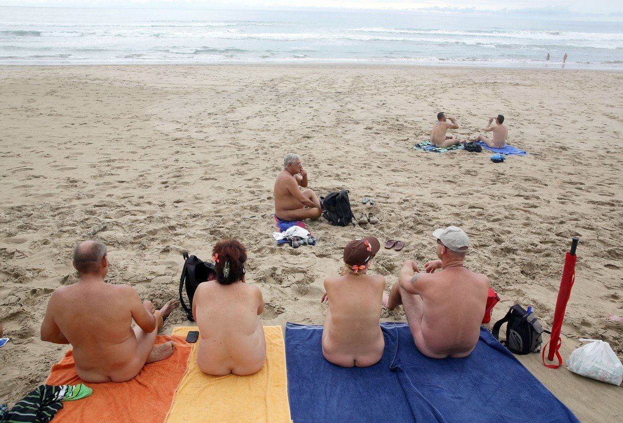 Nudistické pláže ve světě
