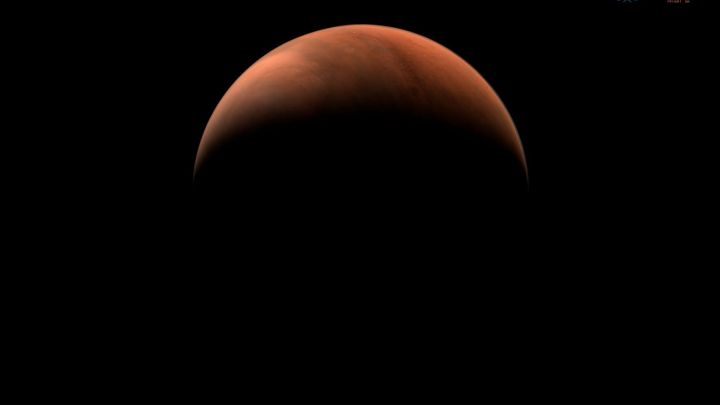 Důležité zjištění pro misi na Mars. NASA odhalila kusy ledu v kráteru blízko rovníku; Zdroj foto: Reuters