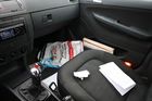 1. Čistota je základ. Důkladně proto auto ukliďte.