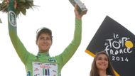 PETER SAGAN: Nejžhavějším „zbožím“ na letošním přestupovém trhu byl bezpochyby rodák ze Žiliny, který se během pěti let v dresu stáje Cannondale (dříve Liquigas) vypracoval v jednu z největších hvězd světového pelotonu. Hovořilo se především o zájmu týmu Tinkoff-Saxo a Fernanda Alonsa, který již dva roky mluví o založení vlastní stáje. Sagan nakonec na tři roky podepsal Tinkoffu, přestože se jeho majitel prostřednictvím Twitteru snažil „kalit vodu“.