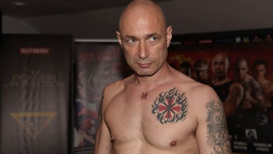 Daniel Landa je před svým debutem v zápase thajského boxu ve 46 letech ve skvělé kondici.