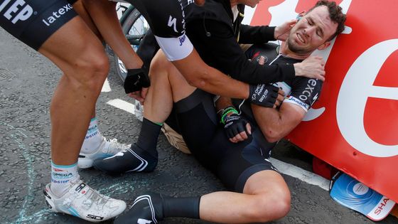 Podívejte se na fotogalerii z první etapy Tour de France, jež v sobotu odstartovala v Leedsu.