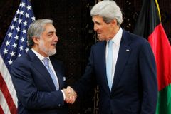 OSN prověří každý z milionů hlasů, slíbil Kerry Afghánistánu
