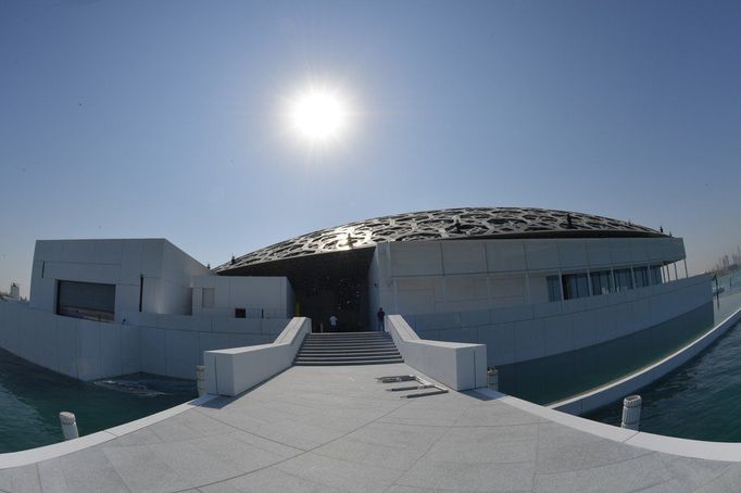 the Louvre Abu Dhabi Museum