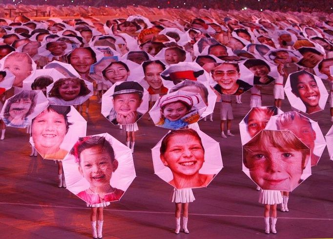 Zahajovací ceremoniál olympiády v Pekingu.