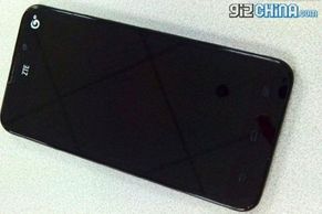 Hardwarium: Asus PadFone 2, centrum domácí zábavy UNU