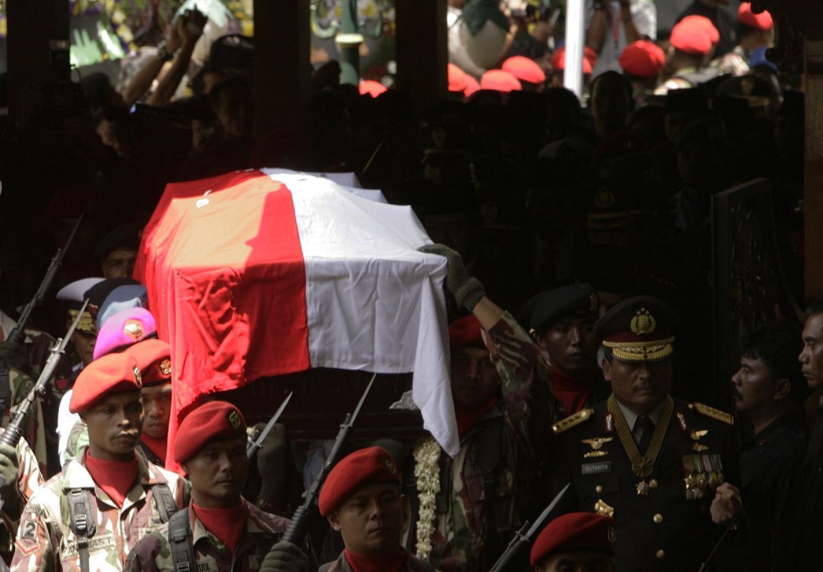 Suhartův pohřeb