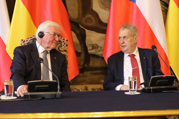 Německý prezident Frank-Walter Steinmeier a český prezident Miloš Zeman.