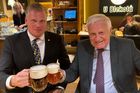 Útok na Turka v pražském baru. Jeho ochranka skončila v nemocnici