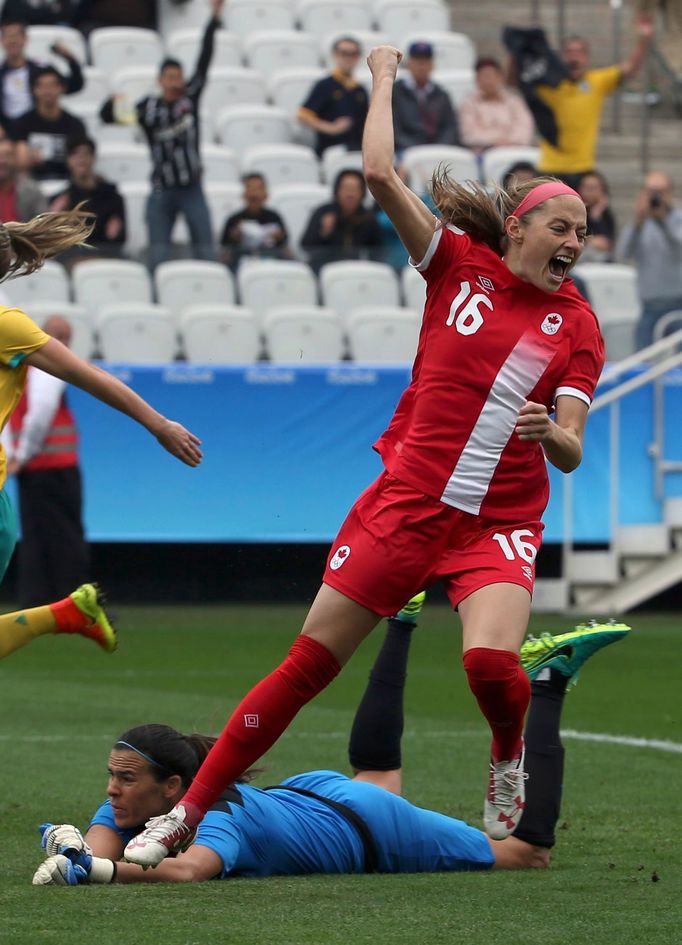 Janine Beckie (CAN) of Canada celebrates goal.