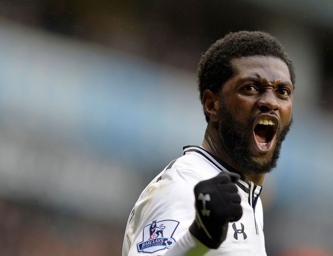 Emmanuel Adebayor se raduje z z branky v utkání s Evertonem