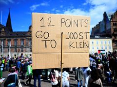 V sobotu první demonstranti vyjádřili nespokojenost s vyloučením Joosta Kleina z Eurovize.