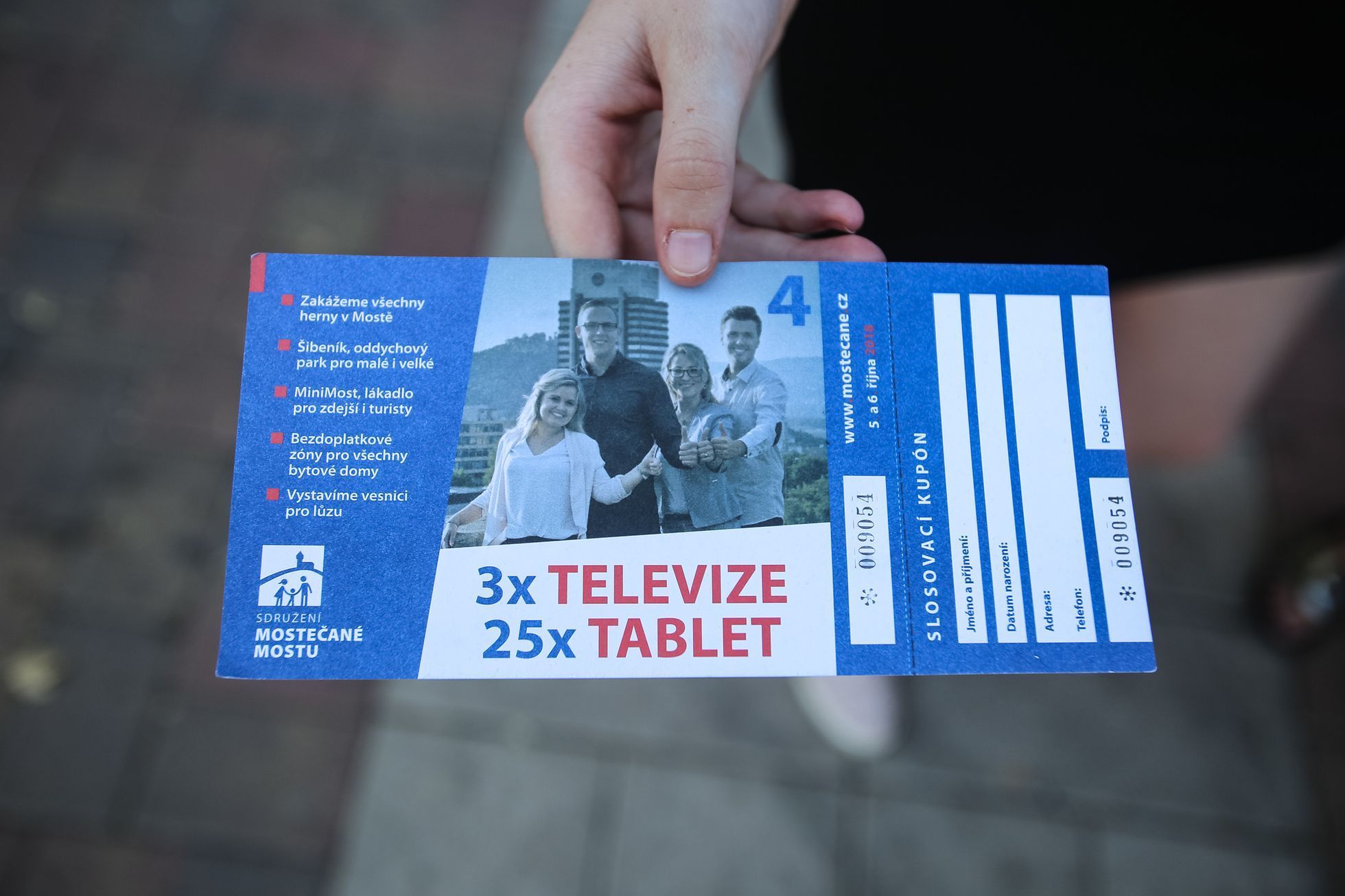 Město Most před volbami 2018 - Lůza, Romové, billboardy, Mostečané Mostu
