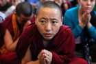 V Číně se upálila dvacetiletá buddhistická mniška