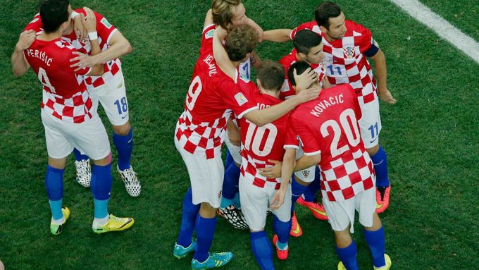 Chorvaté potrápili Brazílii a nebýt penalty, možná by jí také obrali o body. Chorvatský tisk teď píše, že se s nimi na MS musí počítat.