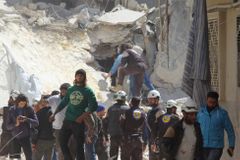 V Sýrii se chystá evakuace čtyř obléhaných měst. Podle OSN je v ohrožení na 60 tisíc lidí