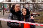 Ukrajinská lékařka stála před děsivou volbou. Zachránit syna, nebo zůstat u pacienta?