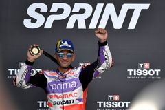 Martín vítězstvím ve sprintu zdramatizoval boj o titul šampiona MotoGP