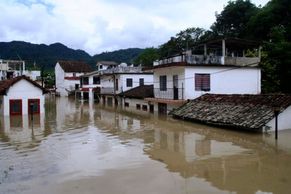 Tropická bouře Matthew řádila ve Střední Americe