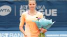 Kristýna Plíšková ve finále turnaje J&T Banka Prague Open 2017.