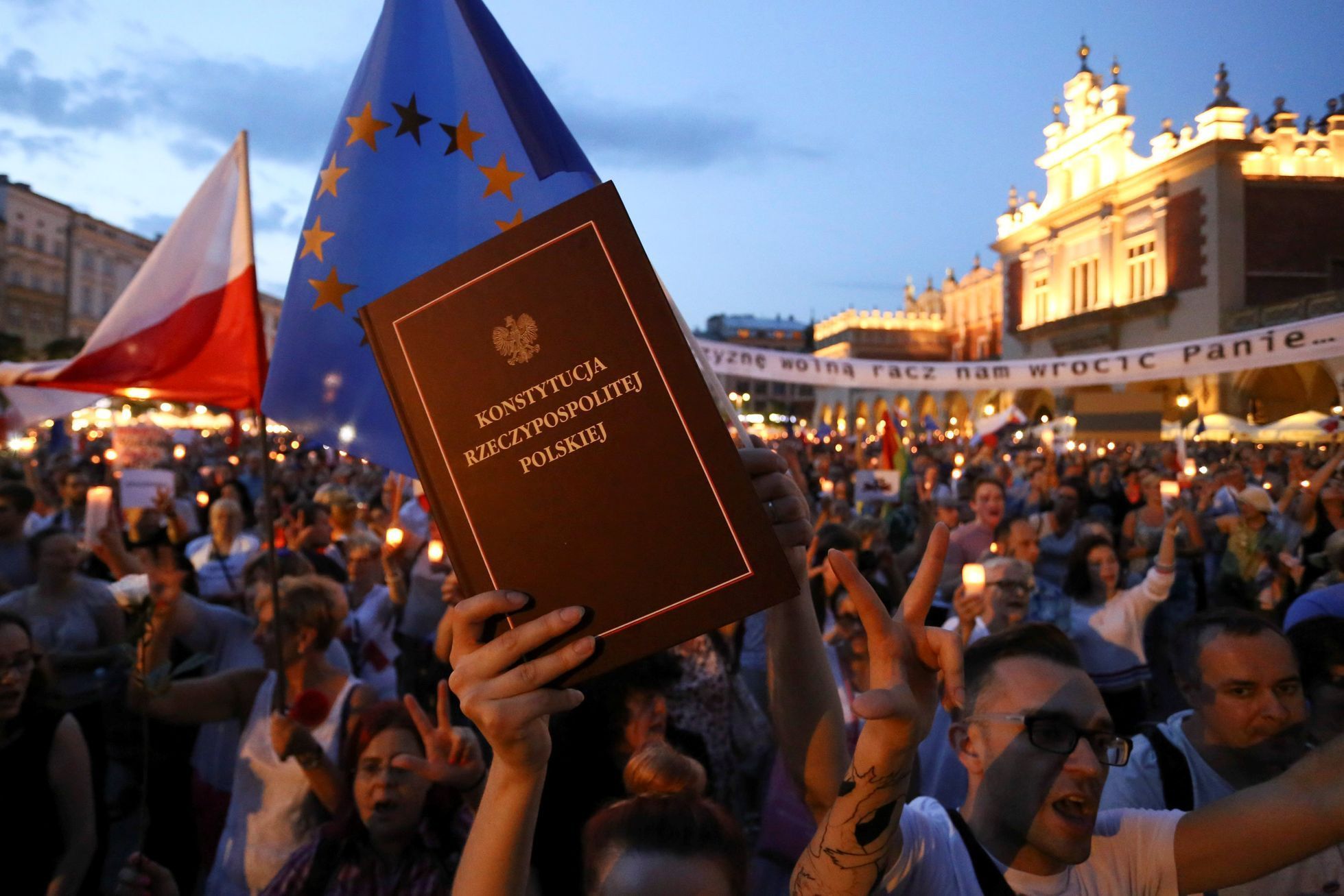 Polsko demonstrace proti reformě soudů