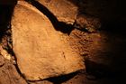Archeologové našli na Hradě fresku starou tisíc let