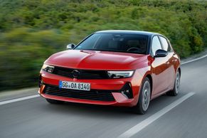 Test: Francouzský Opel Astra se může vrátit na výsluní. A to nejen díky výhodné ceně