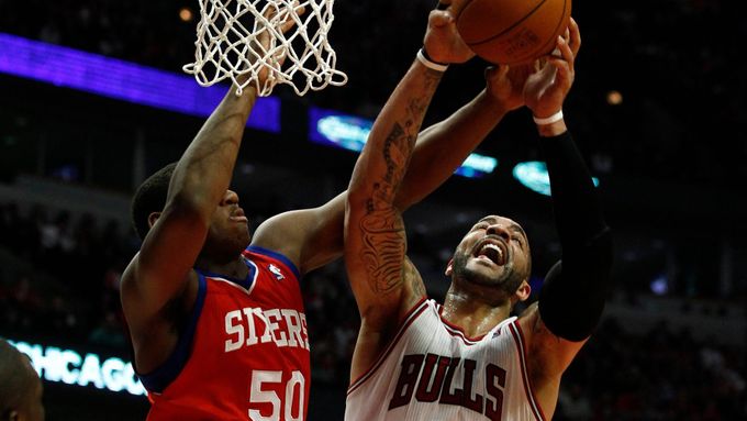 Basketbalisté Chicaga prohráli v NBA s týmem, který nevyhrál více než měsíc.