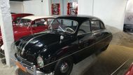 Tatra 600 alias Tatraplan se vyráběla mezi lety 1948 a 1951 v Kopřivnici, a potom ještě do roku 1952 krátce v Mladé Boleslavi. Auto zaujalo především aerodynamickou proudnicovou karoserií a než přišla ve druhé polovině 50. let T603, bylo posledním osobním modelem z Kopřivnice.