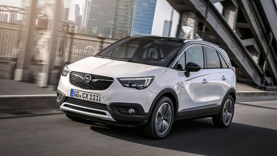 Opel Grandland X vychází z francouzského Peugeotu 2008. Je ale o něco dražší.