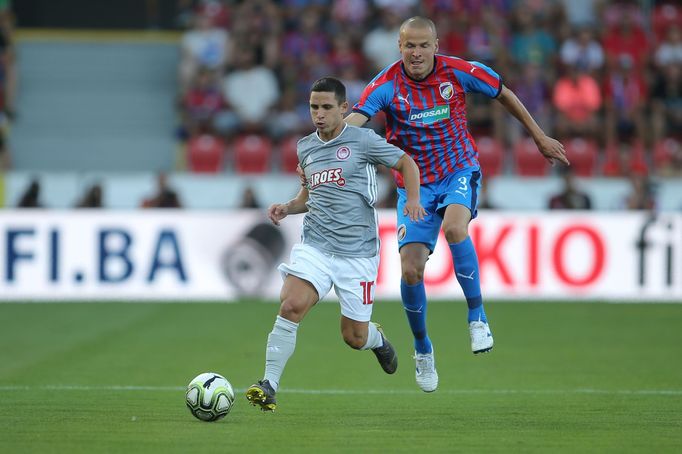 Liga mistrů 2019/2020, 2. předkolo, Plzeň - Olympiakos Pireus, Adam Hloušek a Daniel Podence