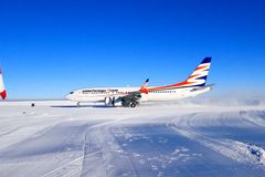 Český boeing na Antarktidě: Tři kapitáni, sady na přežití a žádné záložní letiště