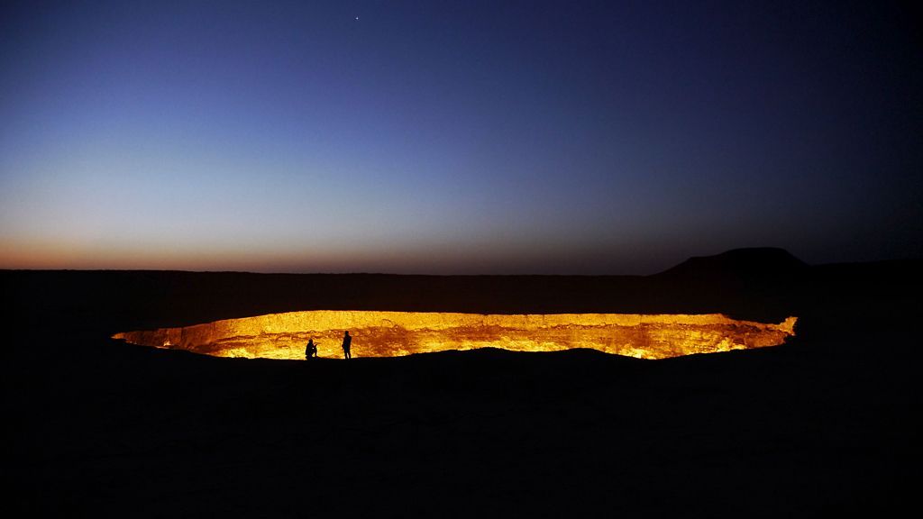 Fotogalerie: Brána do pekel v turkmenském podání