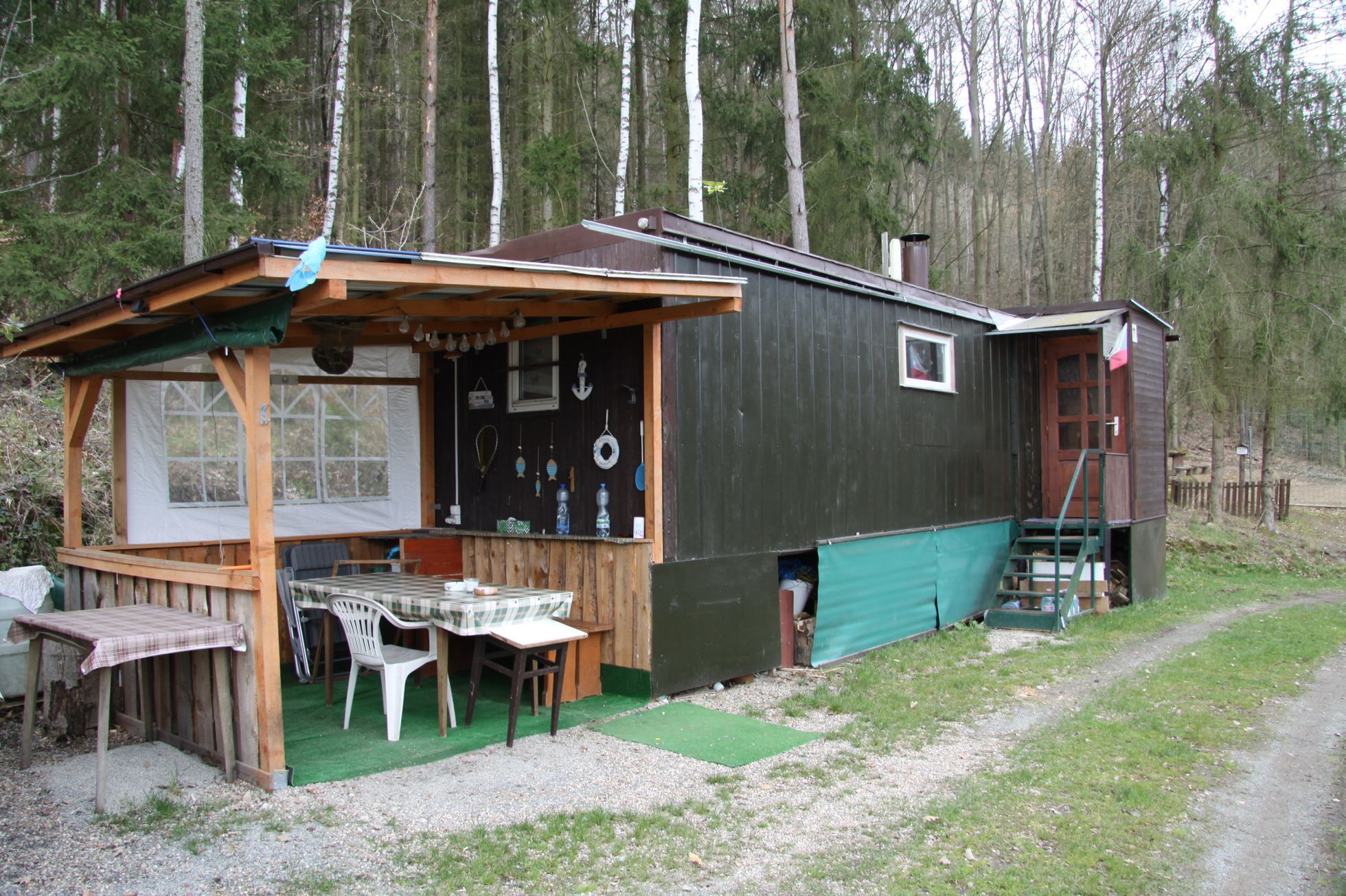 Chaty, chalupy, apartmány, rekreační zařízení
