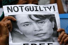 Barmská junta prý letos po volbách propustí Su Ťij