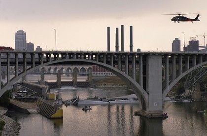 Pád mostu přes Mississippi
