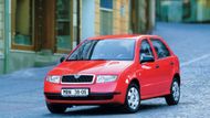 Při zahájení prodeje byly k dispozici výbavy Comfort a Elegance, v roce 2000 přijela ještě základní výbava Classic, pod níž se ještě v roce 2001 zařadila oholená verze Junior s cenou těsně pod čtvrt milionu.