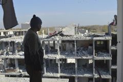 Nad Damaškem visí strach, lidé hromadí zásoby