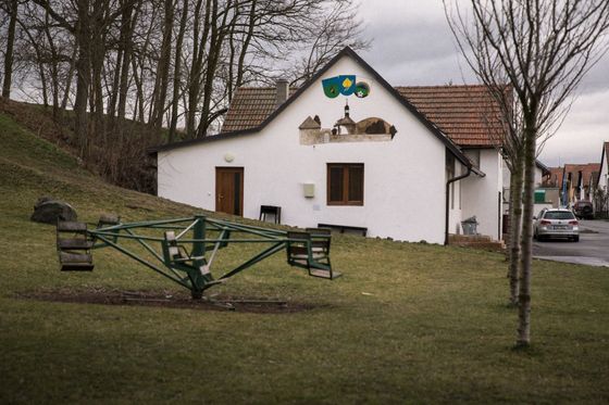 Ctiněves.