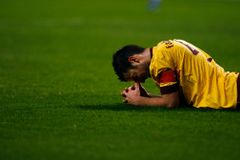 Fábregas se zranil a přijde o zápas s Českem i Plzní