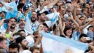 Radost fotbalistů Argentiny z gólu v utkání s Francií.