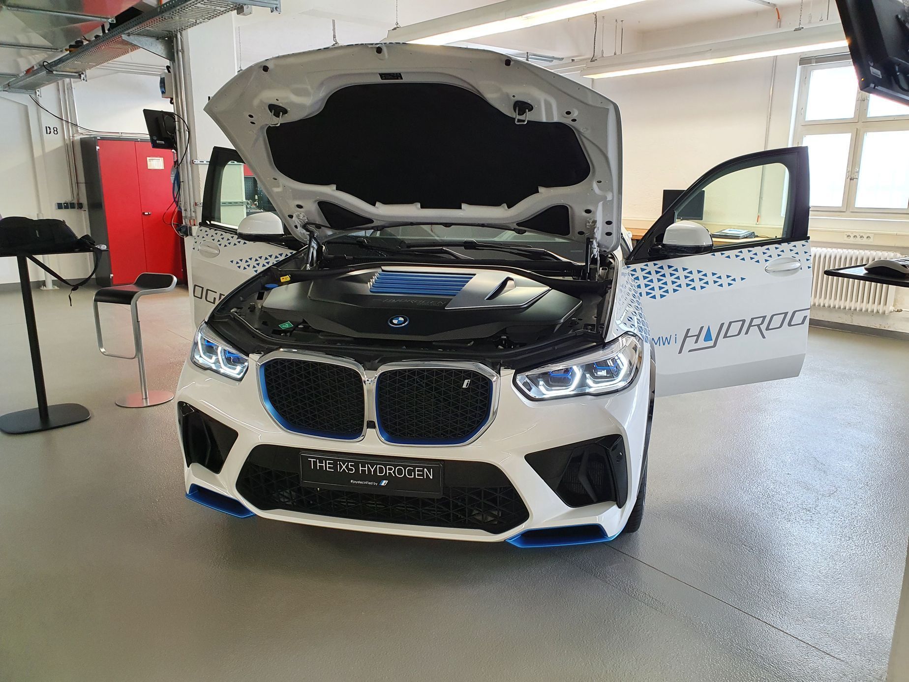 vodíkové BMW iX5