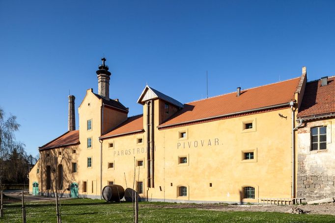 Obnova pivovaru v Lobči u Mšena / RIOFRIO Architects