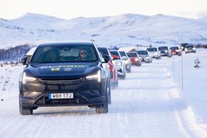 Krutý norský test elektroaut má pokračování: Dojezd Tesly 3 nikdo netipnul správně