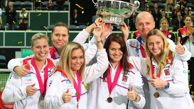 Zrekapitulujte si cestu českých tenistek za letošním triumfem ve Fed Cupu.