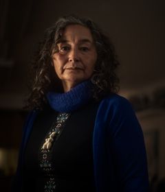 Psycholožka Naja Lyberthová je jednou z inuitských žen, které jako dívky musely podstoupit nevyžádaný gynekologický zákrok.